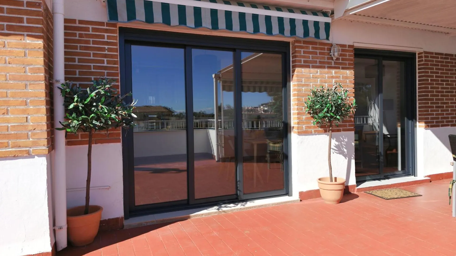 Inmogest - Apartamento Vistamar Benalmadena Apartment