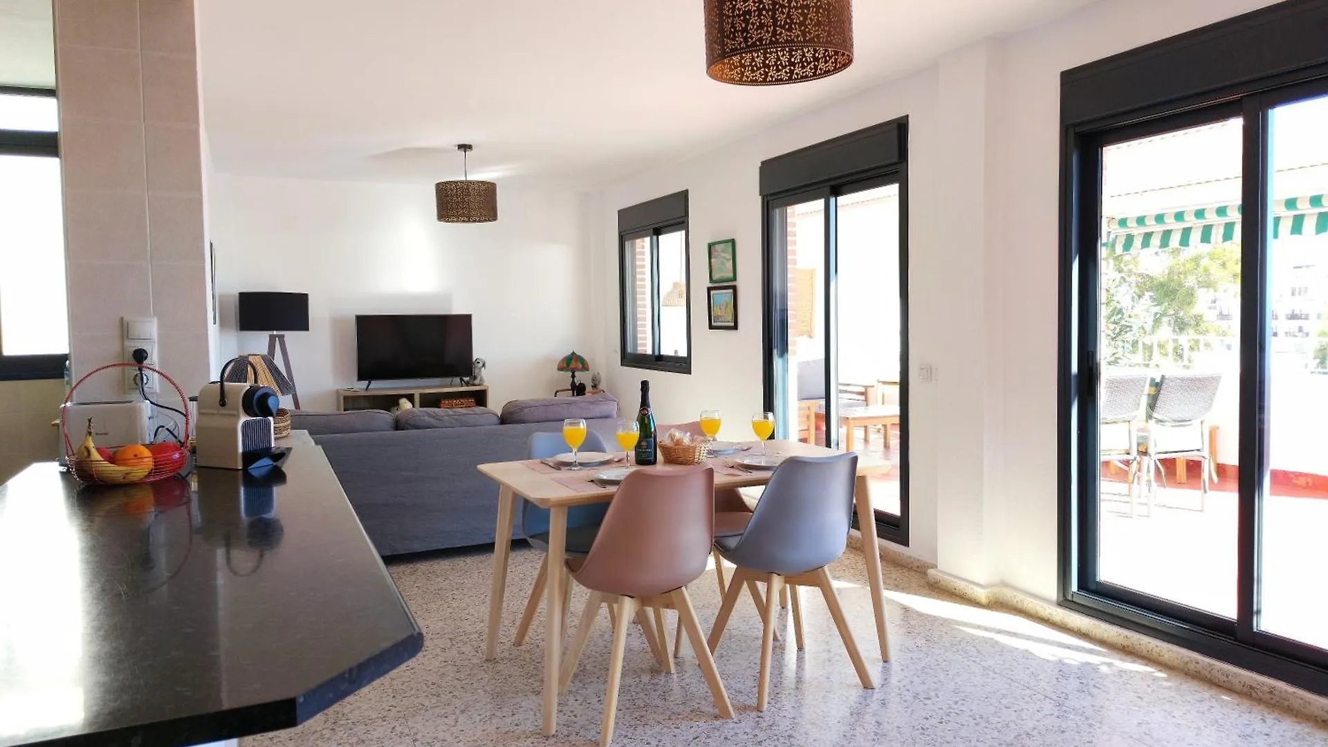 Inmogest - Apartamento Vistamar Benalmádena Spagna